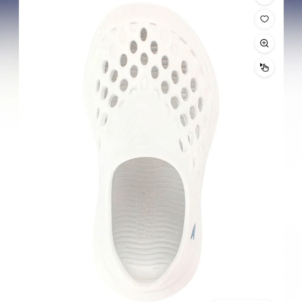 Rugged Shark Kids white Water Shoes